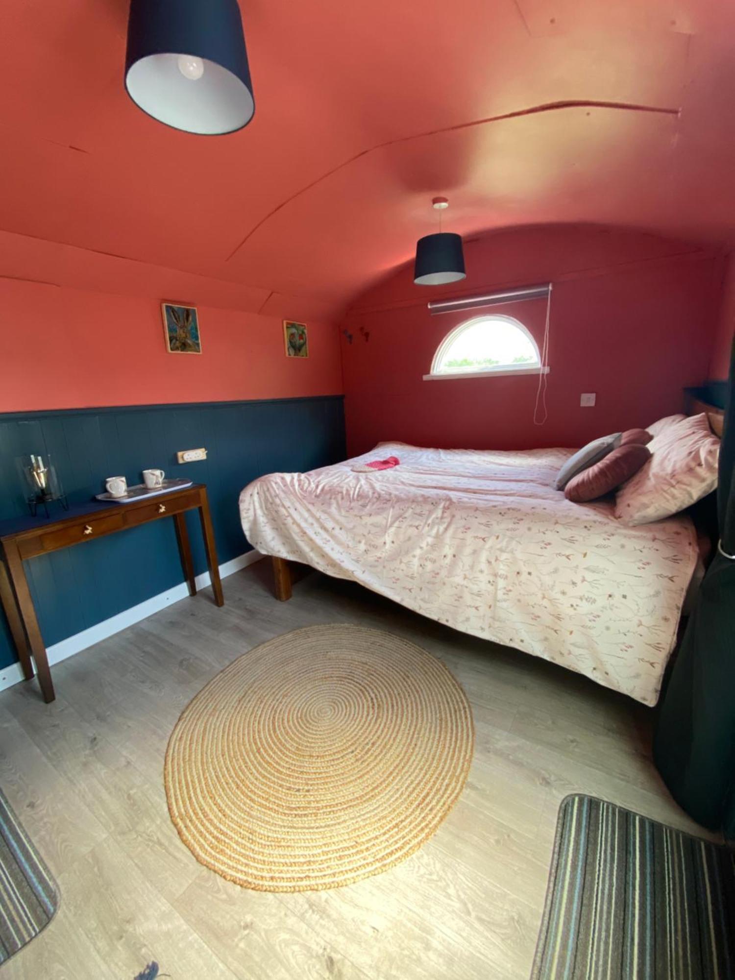 The Hares Hut At Carrigeen Glamping Kilkenny Kültér fotó